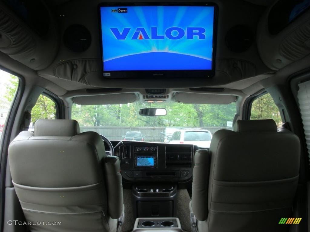 2008 Express 1500 Passenger Conversion Van - Sandstone Metallic / Neutral photo #10