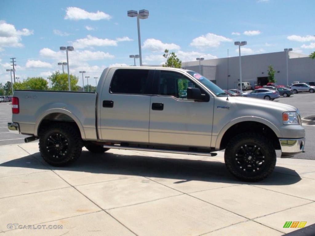 2006 F150 Lariat SuperCrew 4x4 - Smokestone Metallic / Tan photo #4