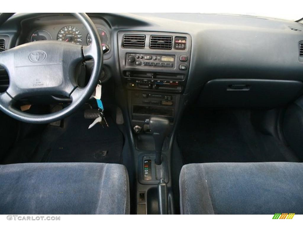 1993 Corolla DX Wagon - White / Blue photo #6