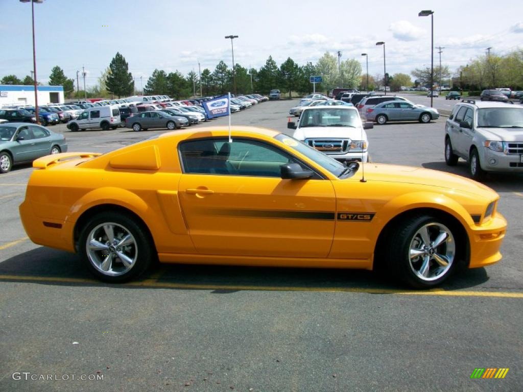 2008 Mustang GT/CS California Special Coupe - Grabber Orange / Dark Charcoal/Medium Parchment photo #5