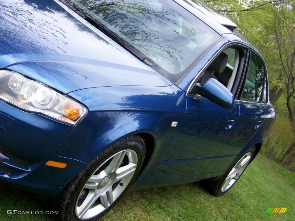 2005 A4 2.0T quattro Sedan - Ocean Blue Pearl / Platinum photo #8