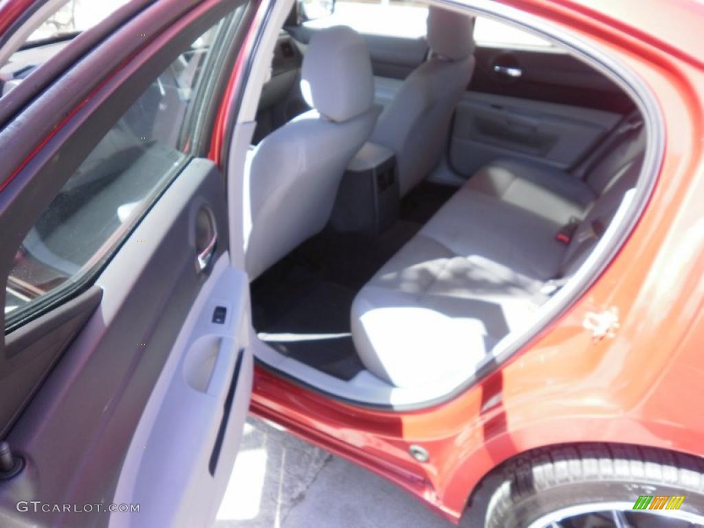 2006 Charger SE - Inferno Red Crystal Pearl / Dark Slate Gray/Light Graystone photo #13
