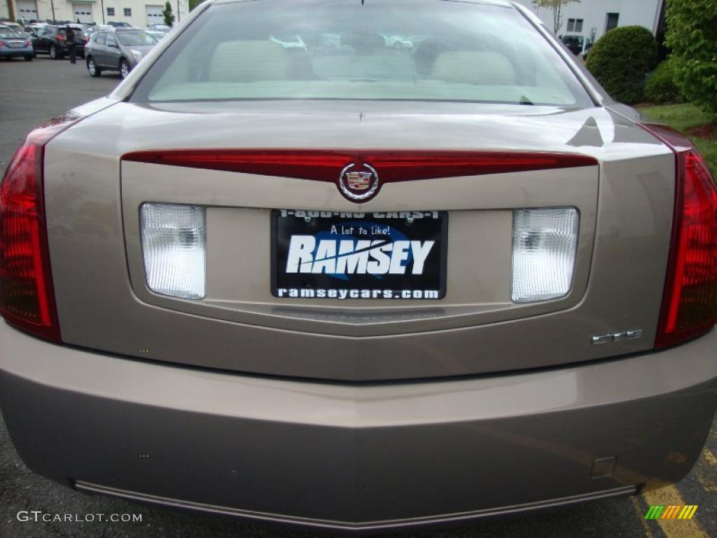 2007 CTS Sedan - Radiant Bronze / Cashmere photo #21