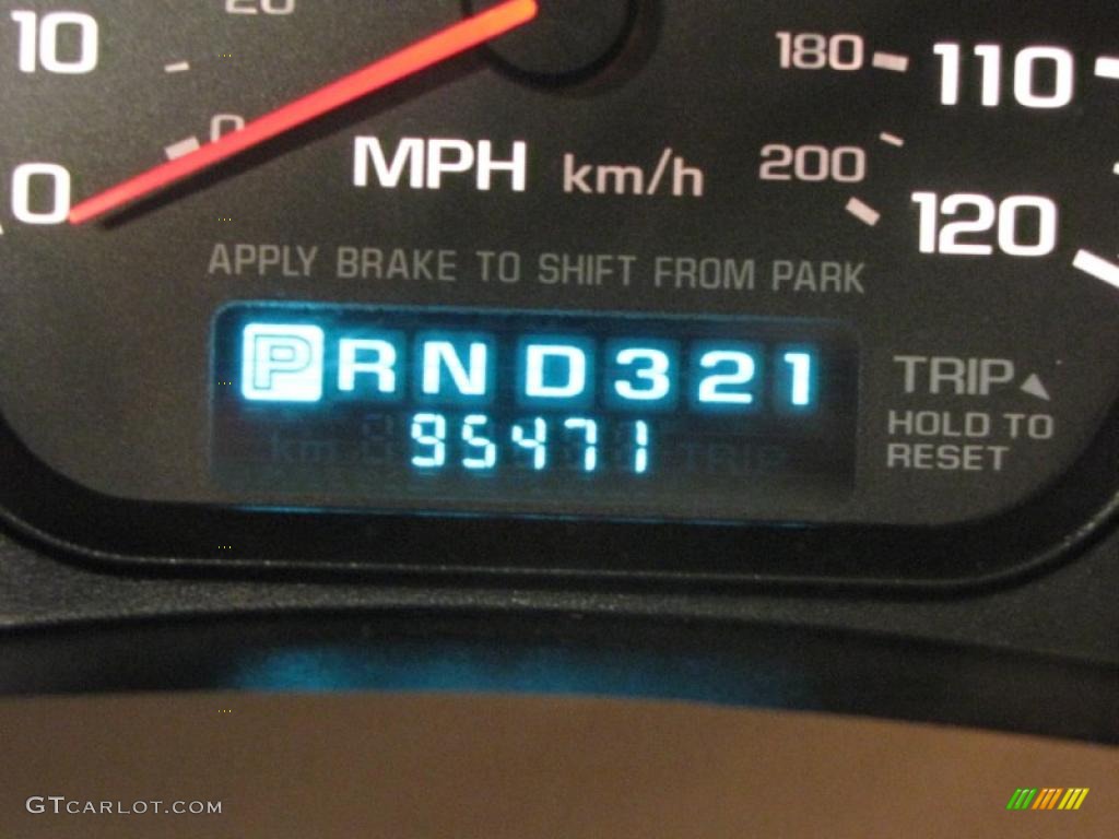 2005 Impala  - Medium Gray Metallic / Medium Gray photo #17