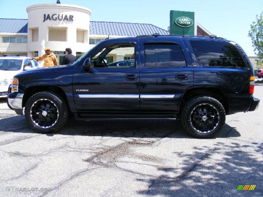 2004 Yukon SLT 4x4 - Deep Blue Metallic / Pewter/Dark Pewter photo #2