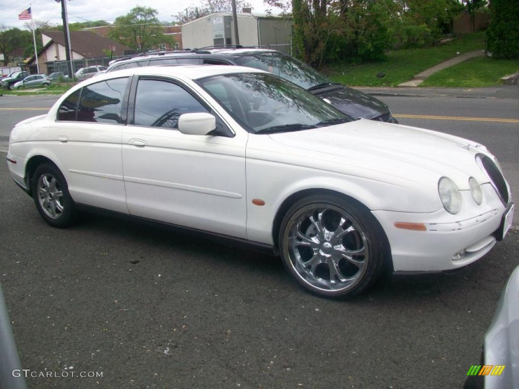 2000 S-Type 3.0 - Spindrift White / Almond photo #2