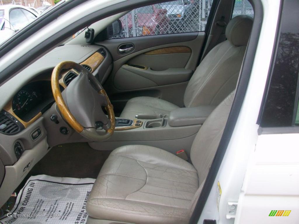 2000 S-Type 3.0 - Spindrift White / Almond photo #12