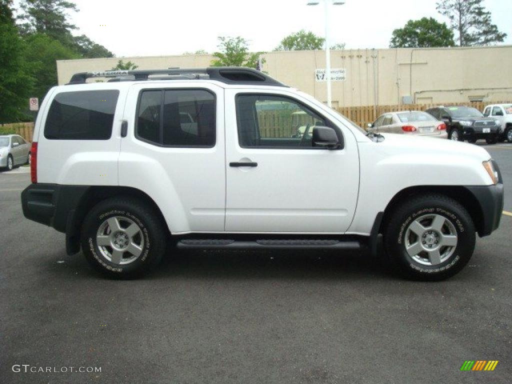 2008 Xterra S - Avalanche White / Sandstone photo #7