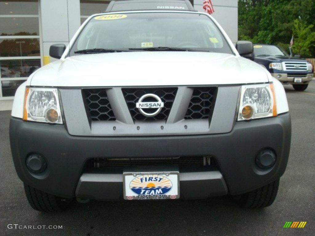 2008 Xterra S - Avalanche White / Sandstone photo #9
