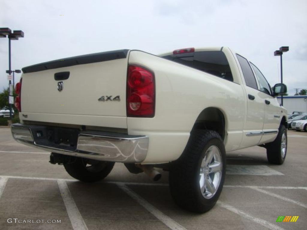 2007 Ram 1500 SLT Quad Cab 4x4 - Cool Vanilla / Medium Slate Gray photo #3