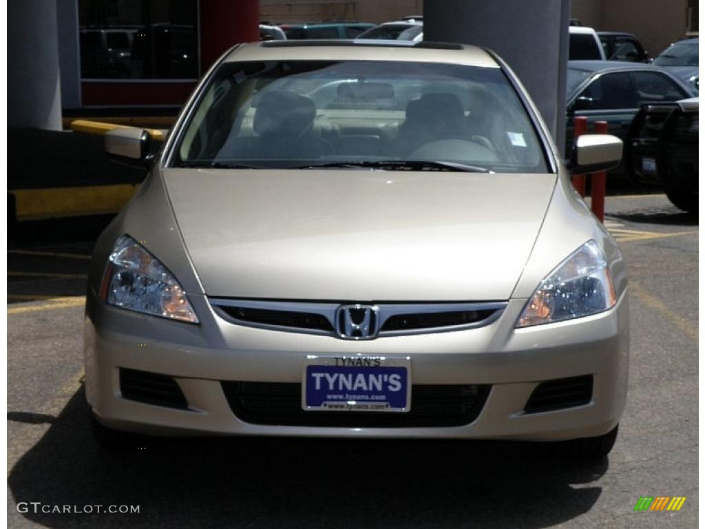 2006 Accord EX Sedan - Desert Mist Metallic / Ivory photo #2