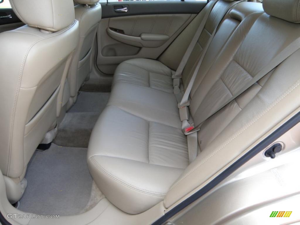 2006 Accord EX Sedan - Desert Mist Metallic / Ivory photo #8