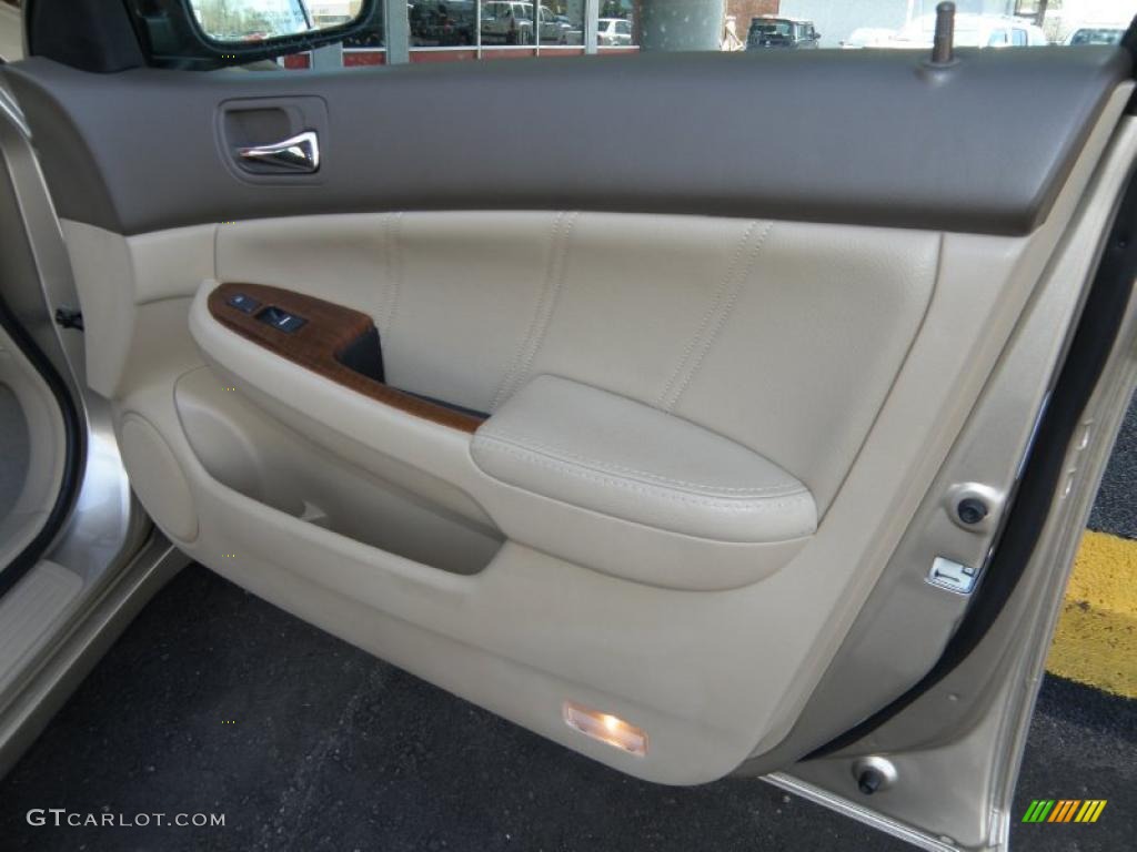 2006 Accord EX Sedan - Desert Mist Metallic / Ivory photo #15