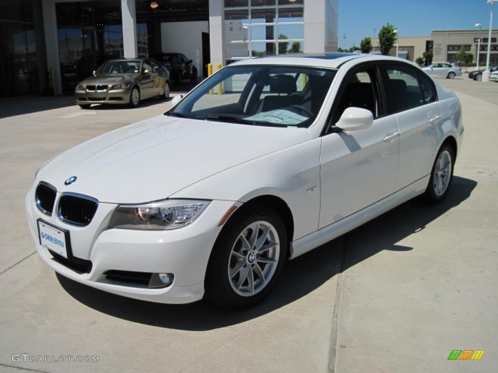 2010 3 Series 328i Sedan - Alpine White / Black photo #1