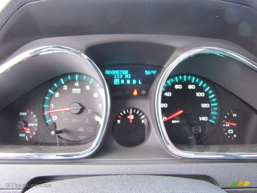 2010 Traverse LT AWD - Silver Ice Metallic / Ebony photo #12