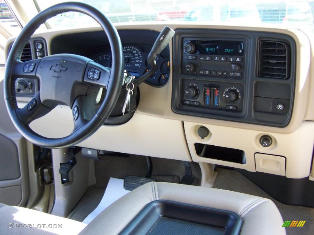 2006 Avalanche LS 4x4 - Sandstone Metallic / Tan/Neutral photo #16