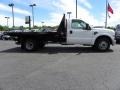 Oxford White - F350 Super Duty XL Regular Cab Chassis Photo No. 2