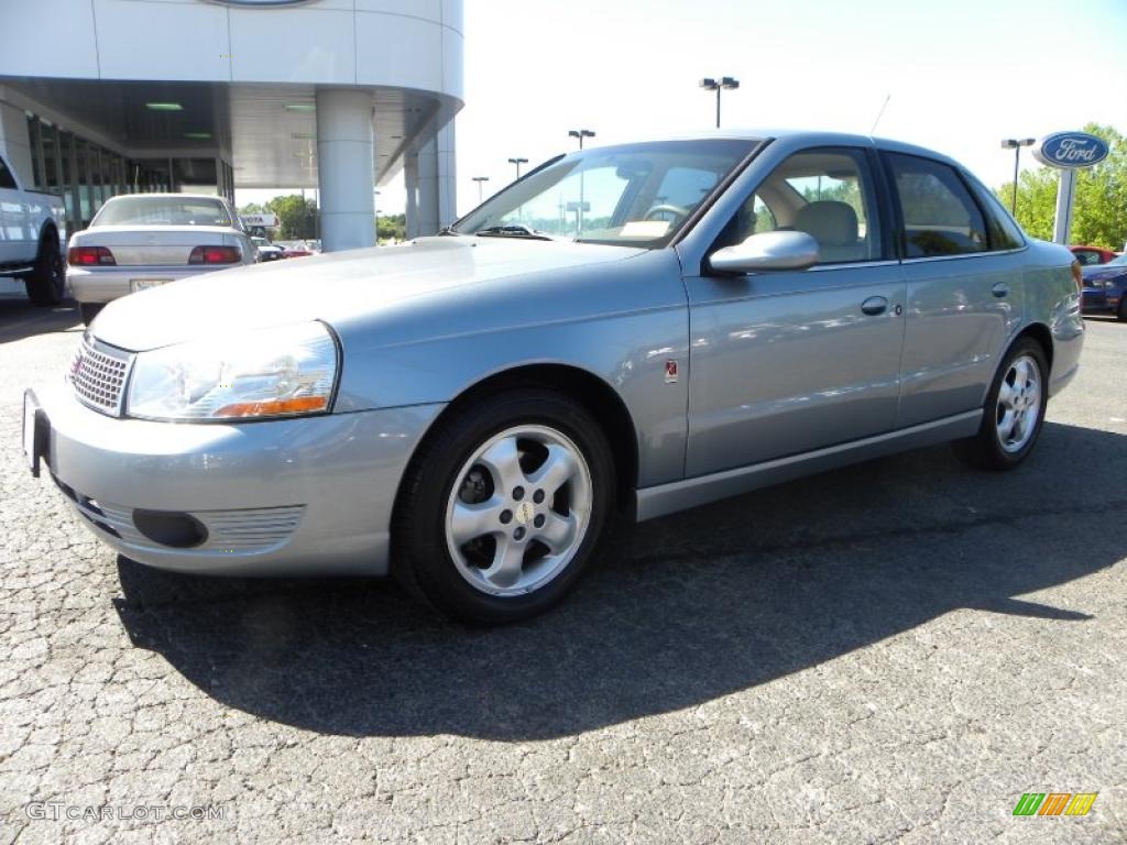 2004 L300 2 Sedan - Ice Blue / Light Tan photo #6