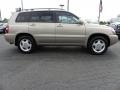 2005 Sonora Gold Pearl Toyota Highlander Limited 4WD  photo #2