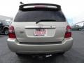 2005 Sonora Gold Pearl Toyota Highlander Limited 4WD  photo #4