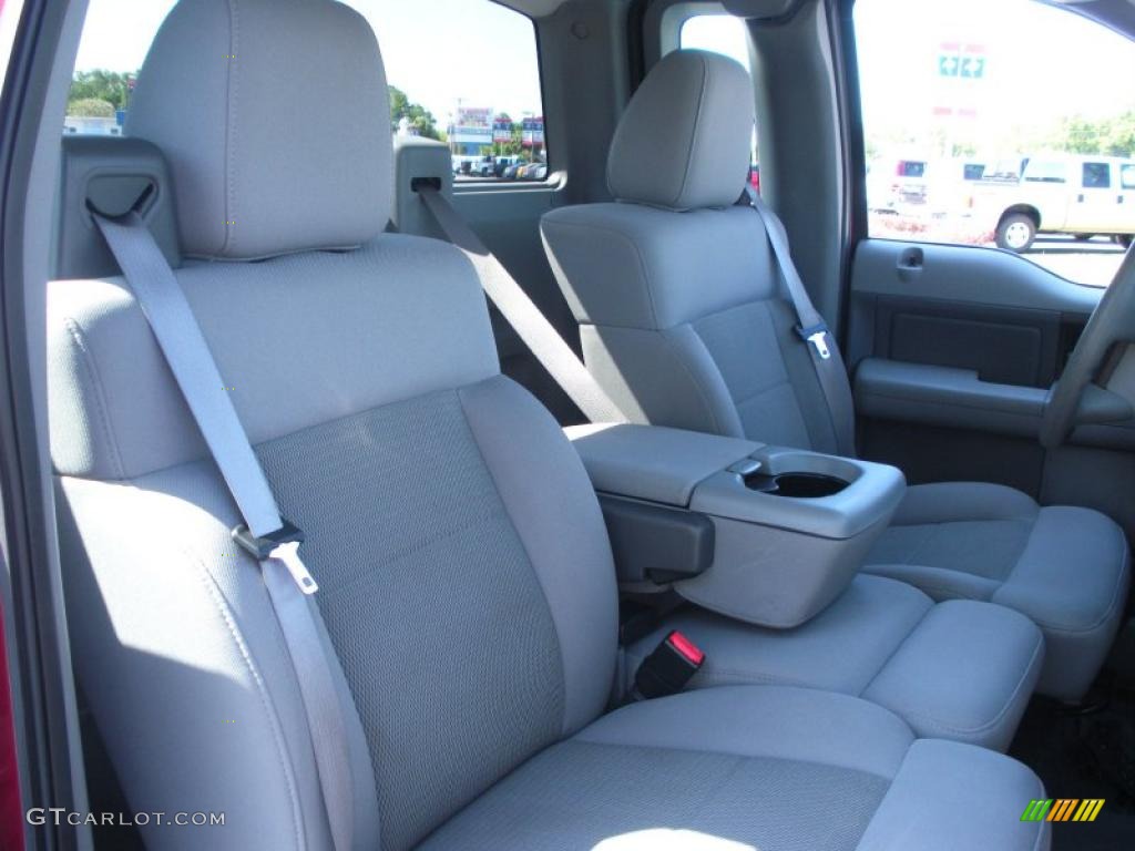 2006 F150 XLT Regular Cab - Dark Toreador Red Metallic / Medium/Dark Flint photo #16