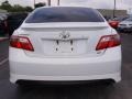 Super White - Camry SE Photo No. 6