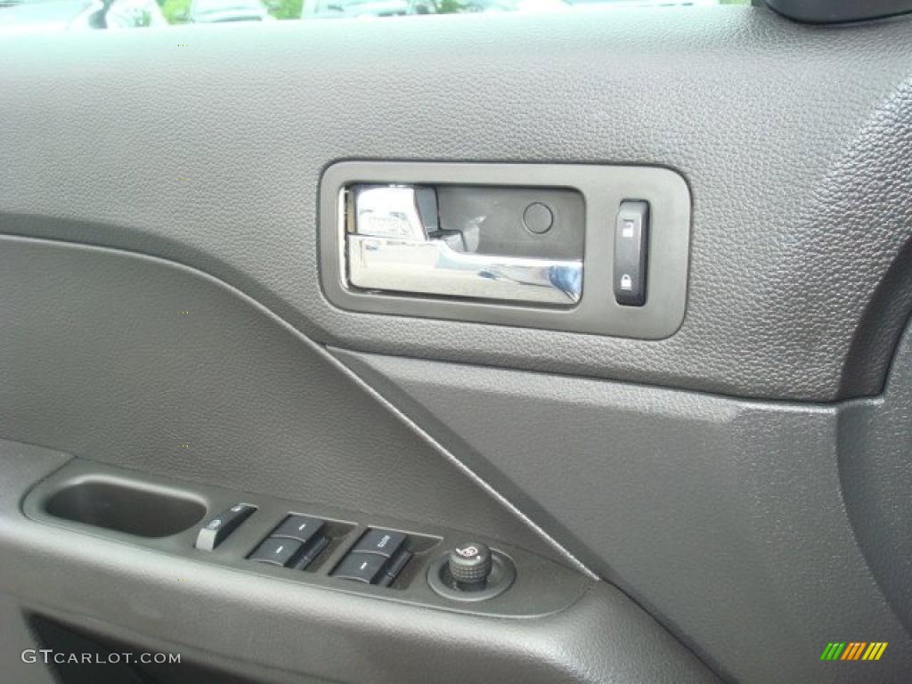 2009 Fusion SE V6 - Dark Blue Ink Metallic / Charcoal Black photo #17
