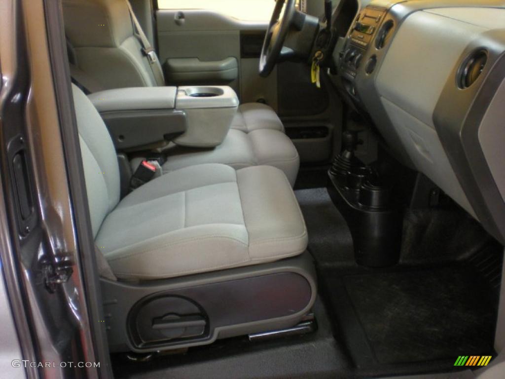 2006 F150 STX Regular Cab 4x4 - Dark Shadow Grey Metallic / Medium Flint photo #12