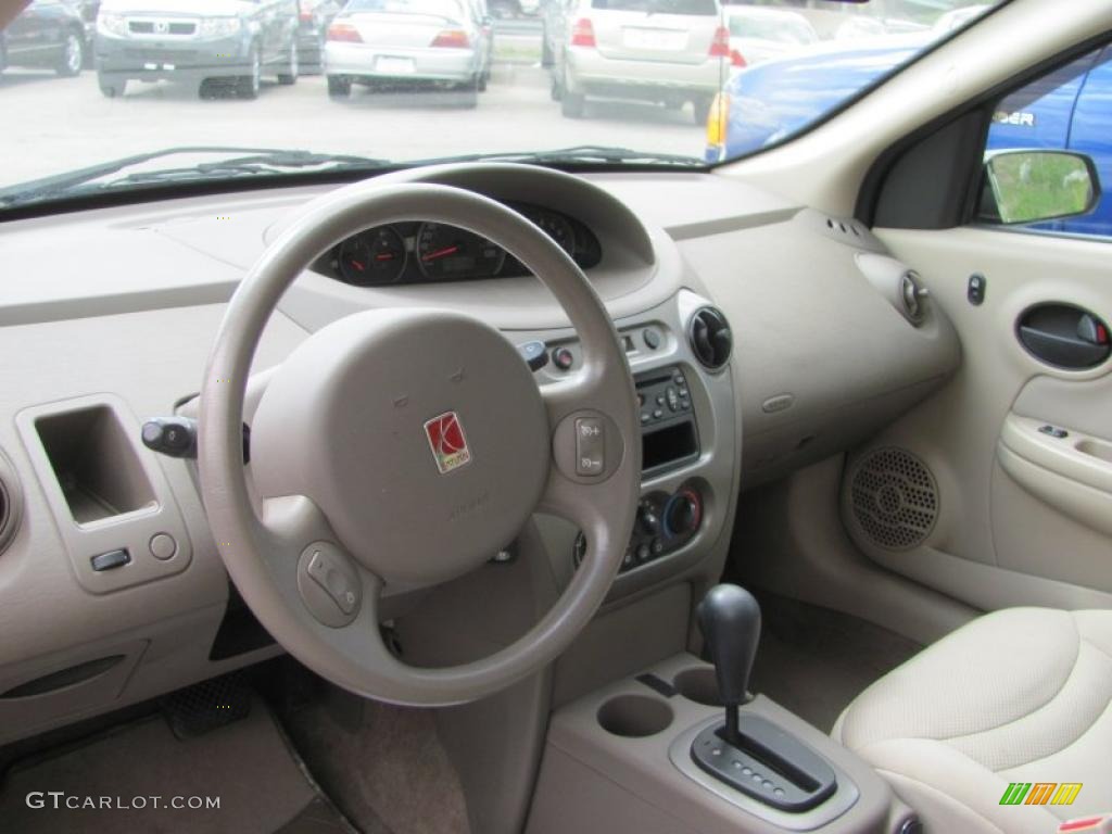 2004 ION 2 Sedan - Golden Wheat / Tan photo #13