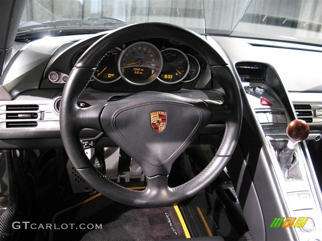 2005 Porsche Carrera GT Standard Carrera GT Model Dark Grey Natural Leather Steering Wheel Photo #292475
