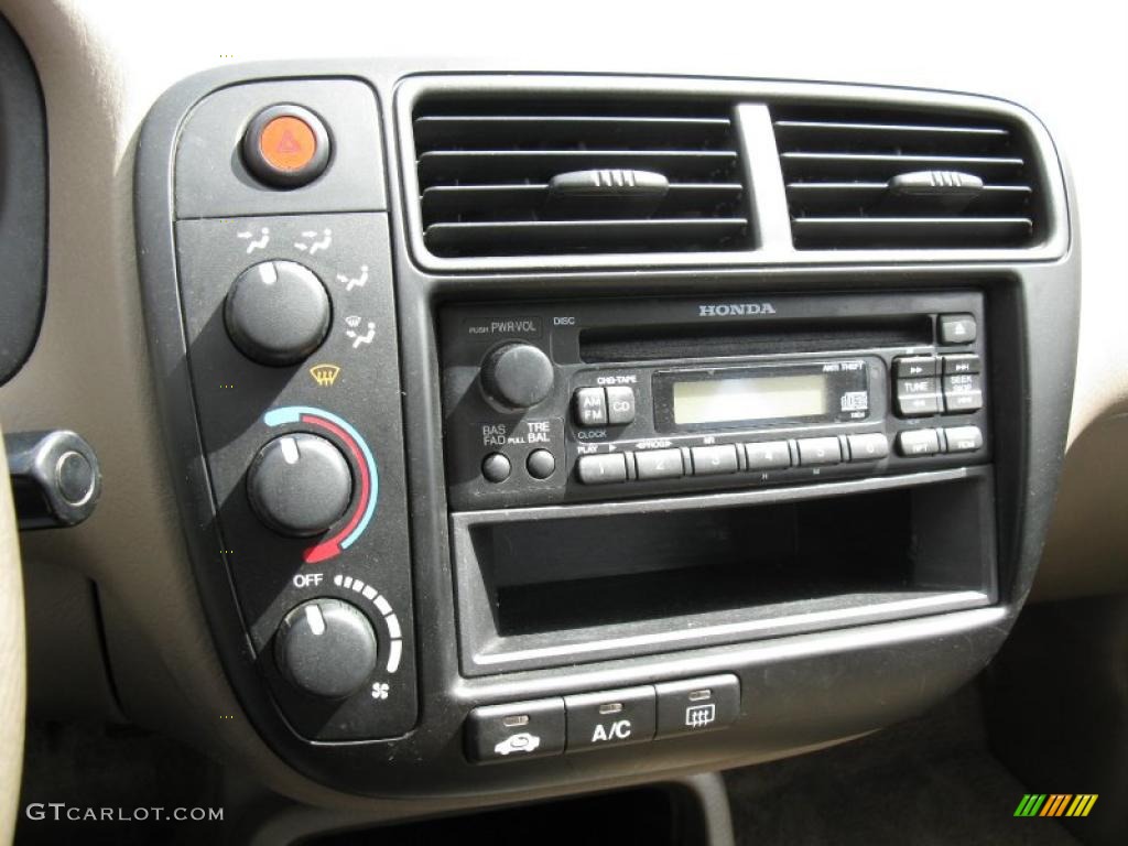 2000 Civic LX Sedan - Titanium Metallic / Beige photo #16