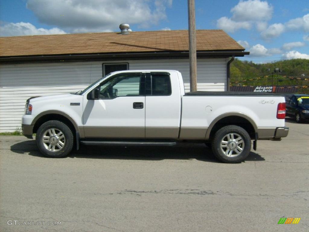2004 F150 Lariat SuperCab 4x4 - Oxford White / Tan photo #2