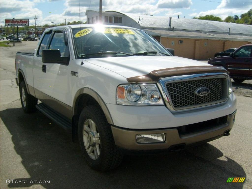 2004 F150 Lariat SuperCab 4x4 - Oxford White / Tan photo #6