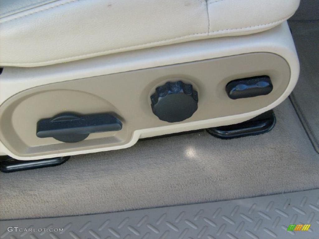 2004 F150 Lariat SuperCab 4x4 - Oxford White / Tan photo #22