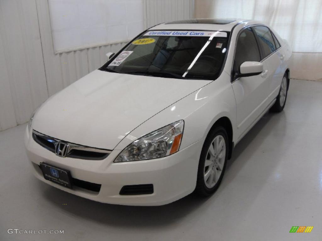 2007 Accord EX-L V6 Sedan - Taffeta White / Ivory photo #1