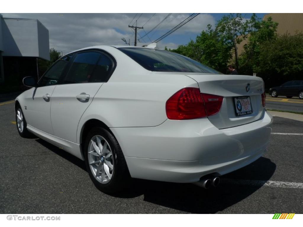 2010 3 Series 328i xDrive Sedan - Alpine White / Chestnut Brown Dakota Leather photo #11