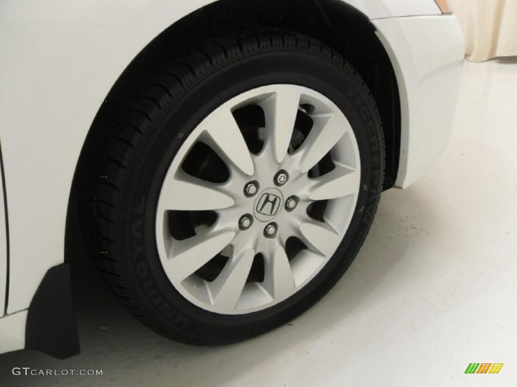 2007 Accord EX-L V6 Sedan - Taffeta White / Ivory photo #24