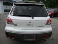 2003 Diamond White Pearl Mitsubishi Outlander XLS  photo #8