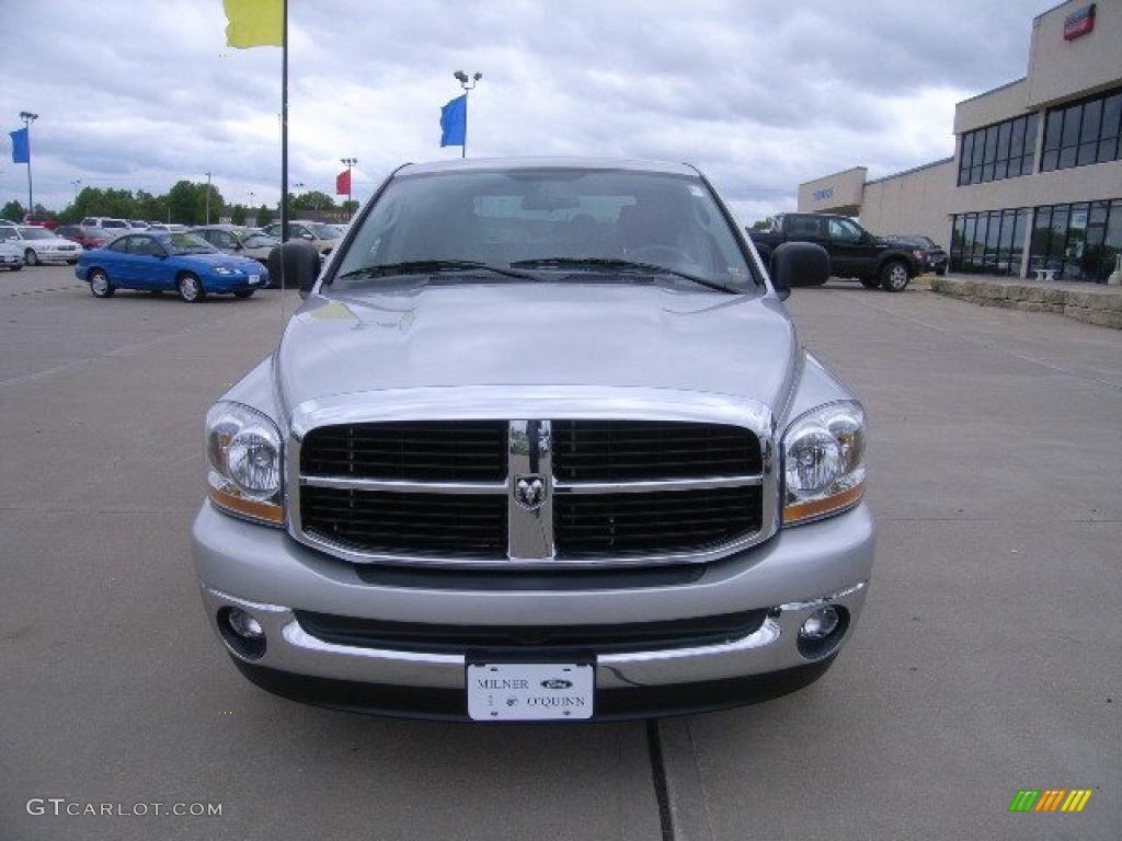 2006 Ram 1500 SLT Regular Cab - Bright Silver Metallic / Medium Slate Gray photo #8