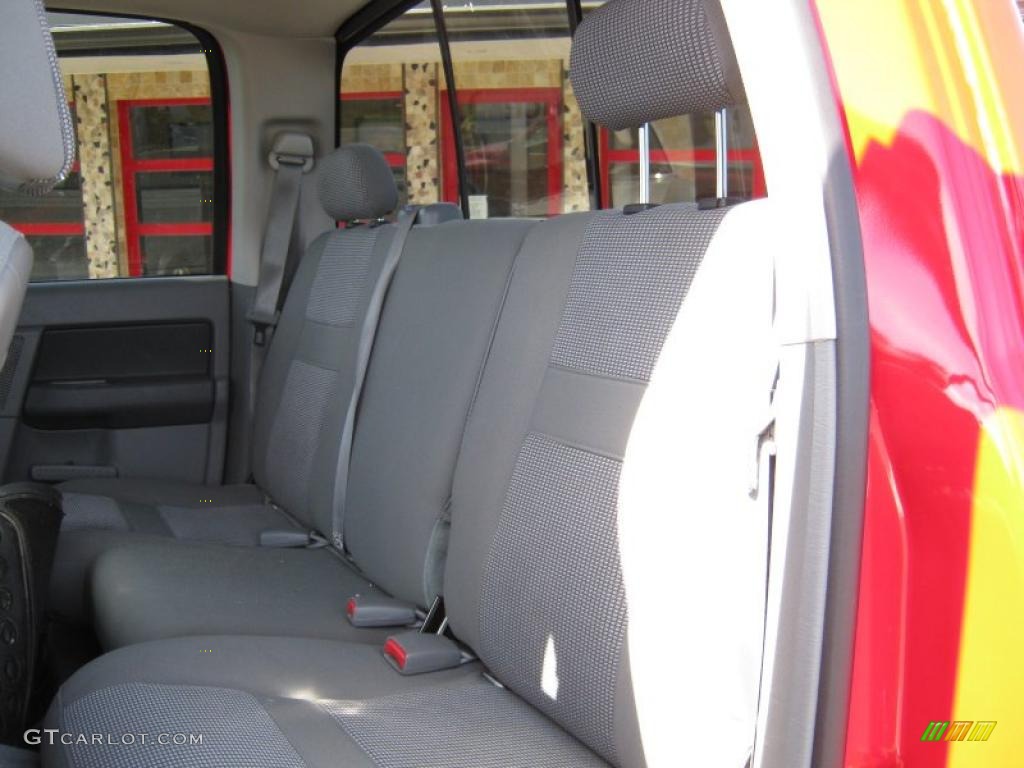 2006 Ram 1500 SLT Quad Cab 4x4 - Flame Red / Medium Slate Gray photo #7
