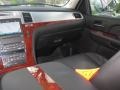 Quicksilver - Escalade EXT AWD Photo No. 14