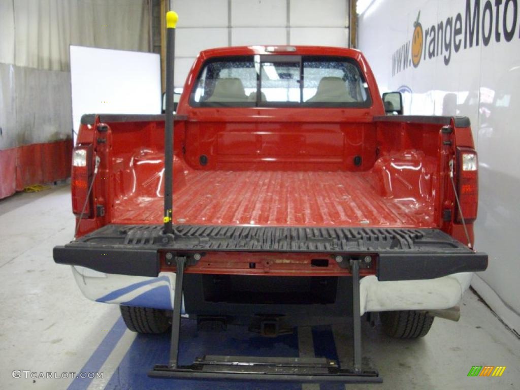 2008 F350 Super Duty XLT Regular Cab 4x4 - Bright Red / Camel photo #4