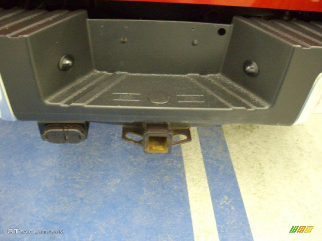 2008 F350 Super Duty XLT Regular Cab 4x4 - Bright Red / Camel photo #10
