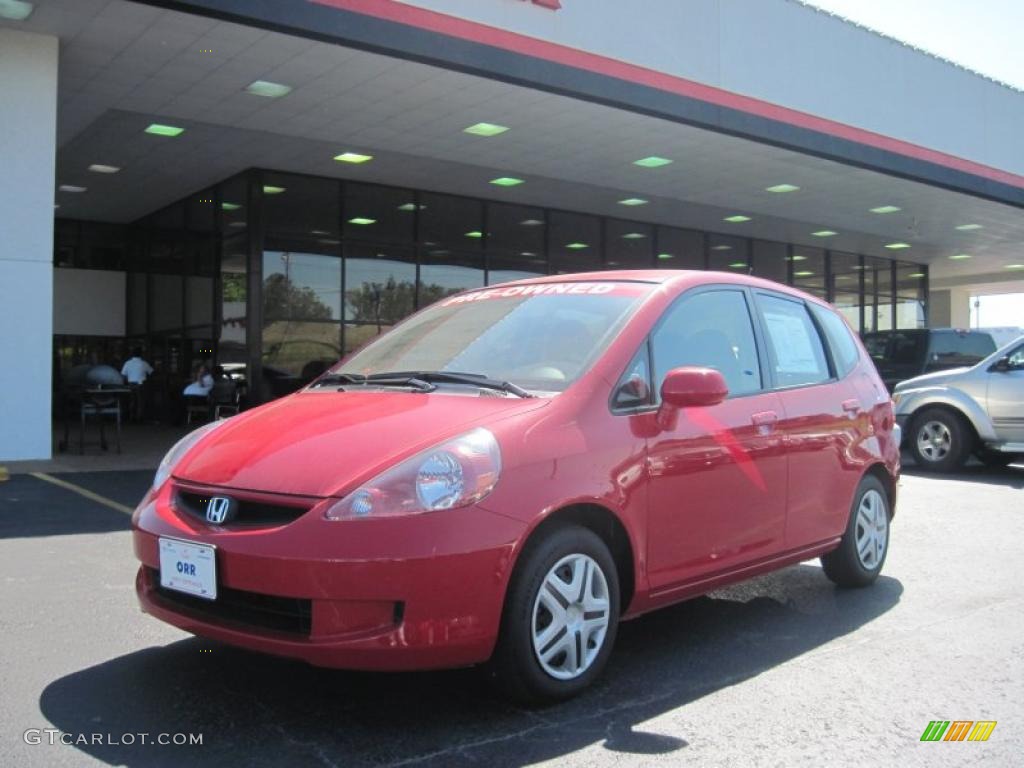 2008 Fit Hatchback - Milano Red / Black/Grey photo #1