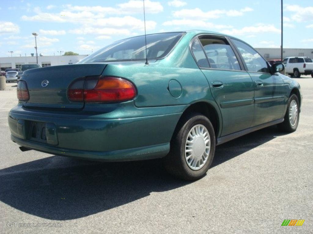 2002 Malibu Sedan - Forest Green Metallic / Gray photo #3
