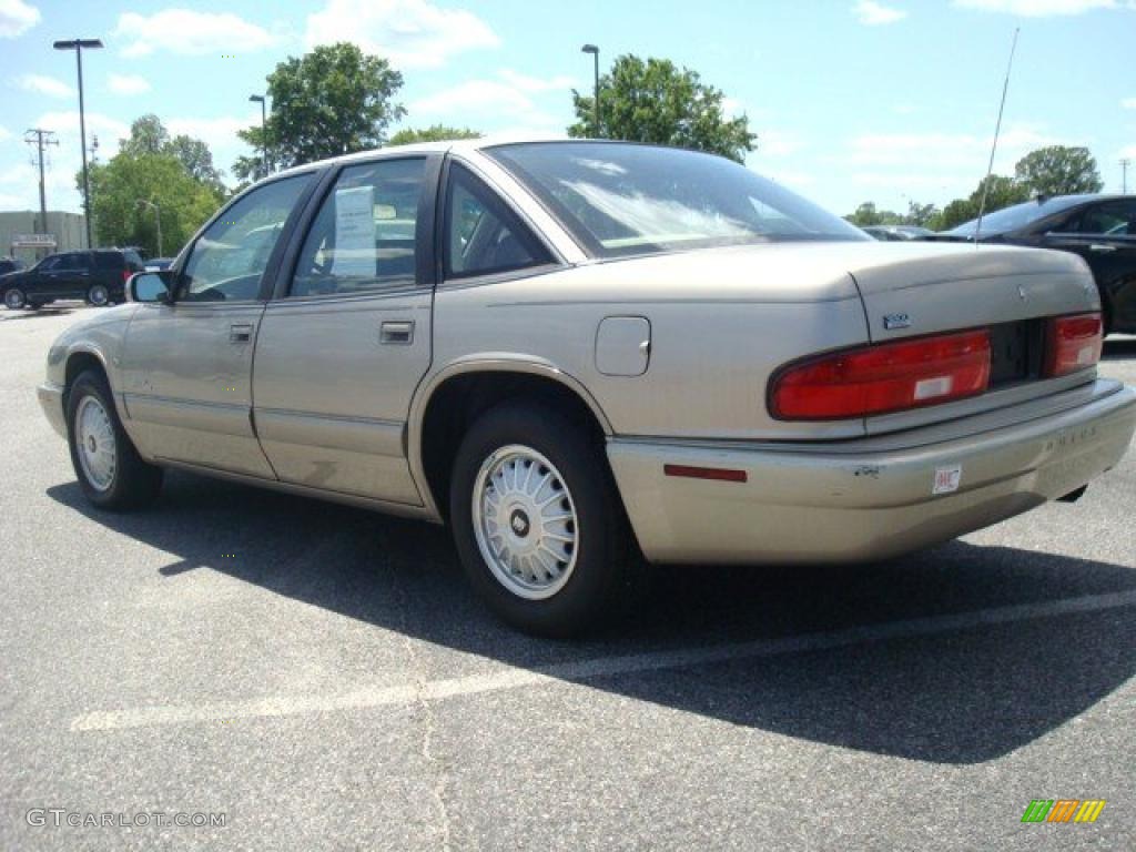 1996 Regal Custom Sedan - Light Driftwood Metallic / Beige photo #4