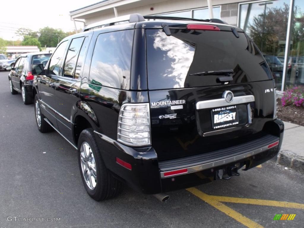 2007 Mountaineer Premier AWD - Black / Charcoal Black photo #4