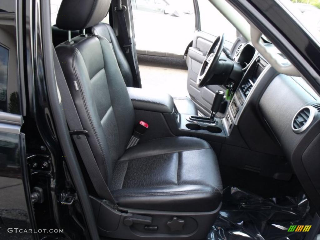2007 Mountaineer Premier AWD - Black / Charcoal Black photo #11