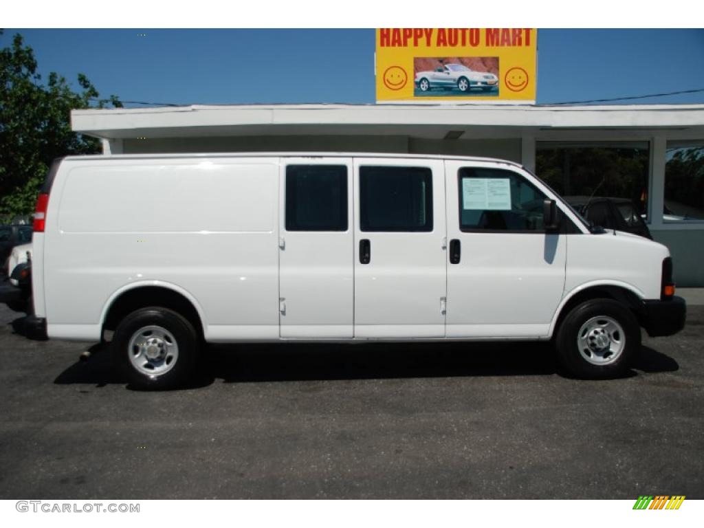 2003 Express 3500 Extended Cargo Van - Summit White / Medium Dark Pewter photo #5