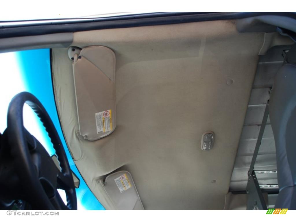 2003 Express 3500 Extended Cargo Van - Summit White / Medium Dark Pewter photo #24